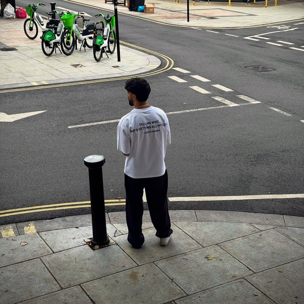 VERSES CHRIS BROWN TEE