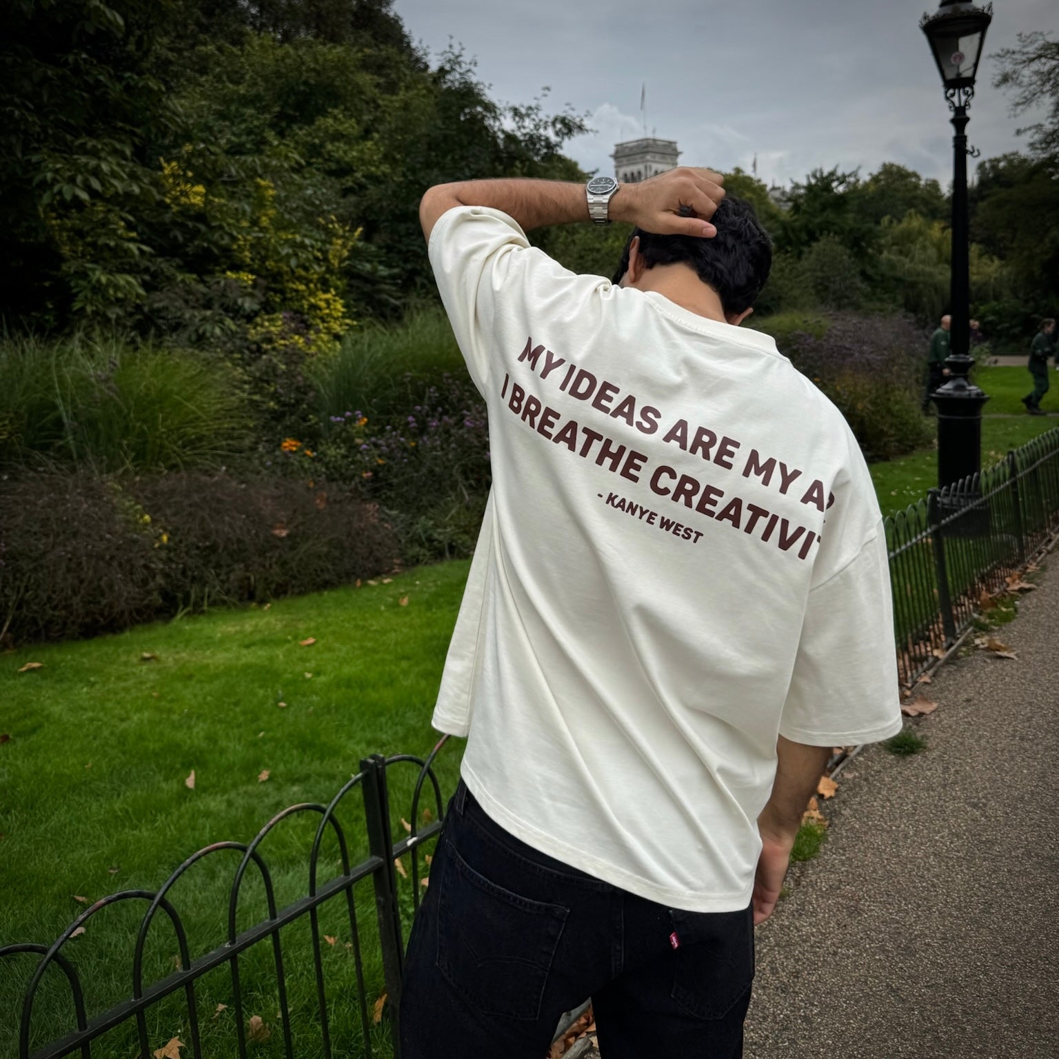 VERSES KANYE WEST TEE