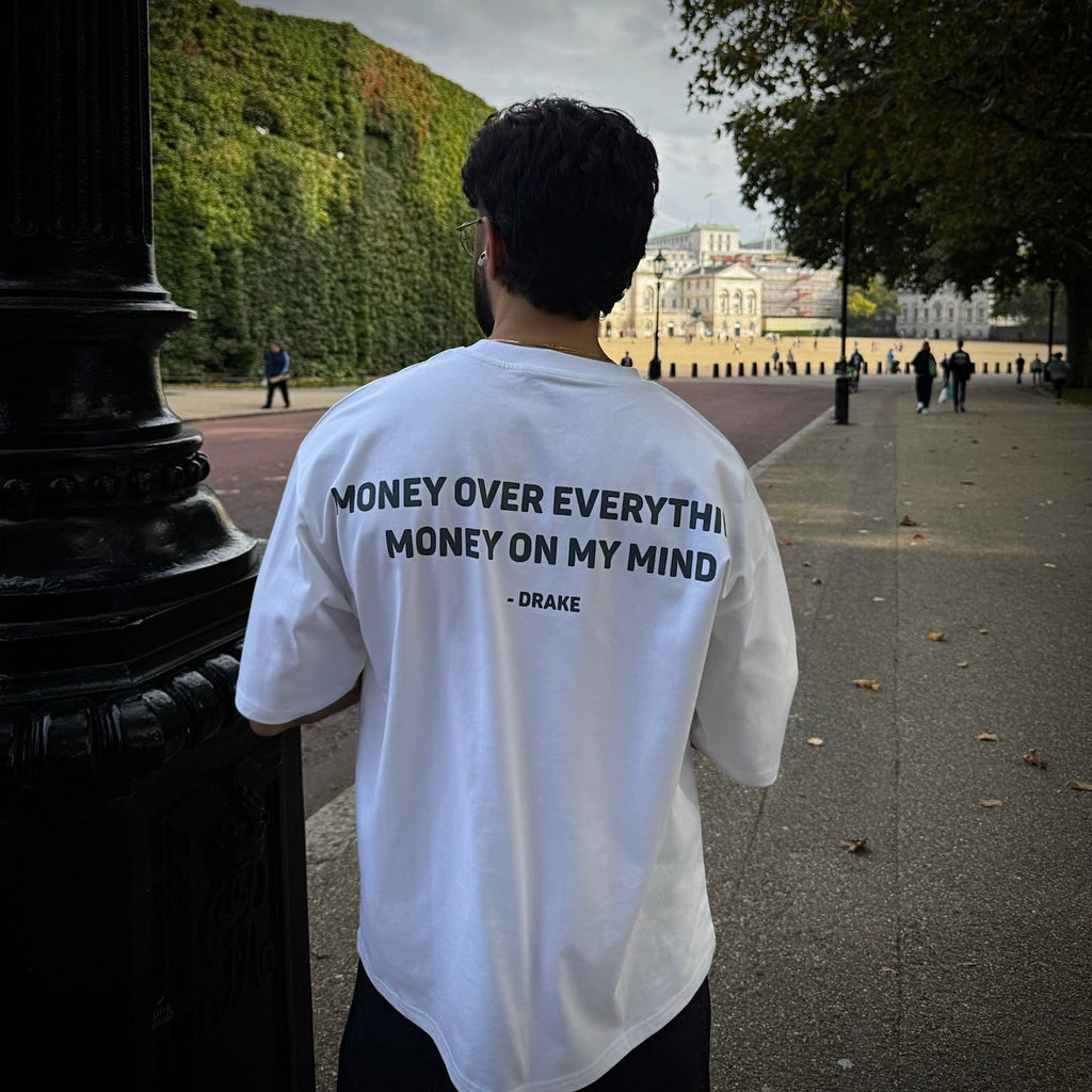 VERSES DRAKE HEADLINES TEE